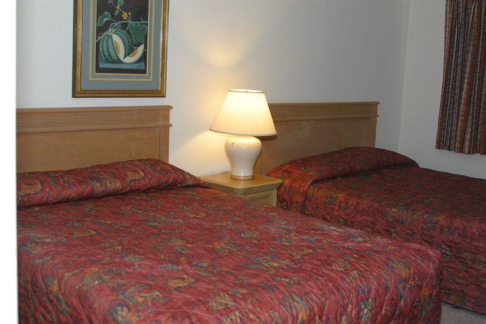 West Winds Lodge&condos *